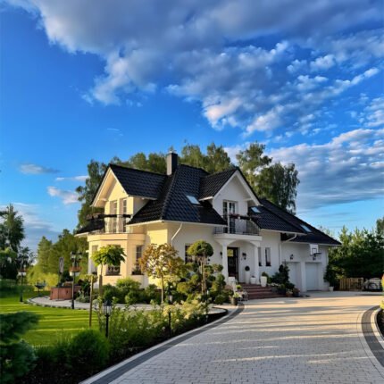 Geomantic layout of villa house